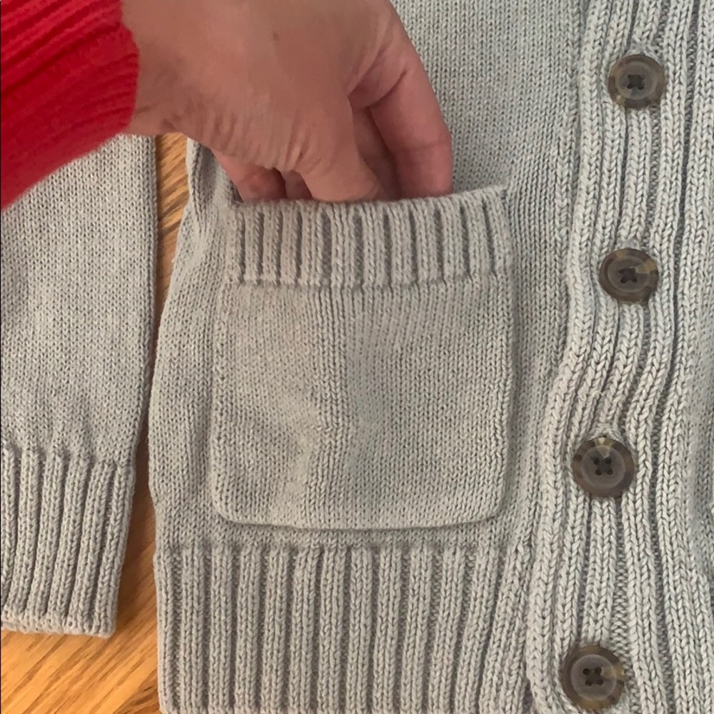 Beautiful knit Sweater - Picture 6 of 7